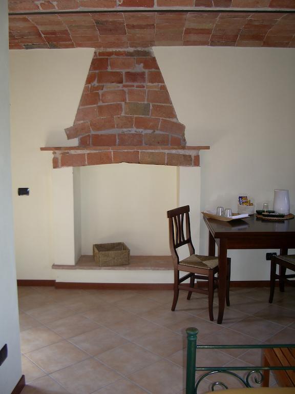 B&B Cascina Gaione Via Gallina,18B 12052 Neive Cn ห้อง รูปภาพ